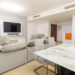 Travel Hub Premium , Dubai United Arab Emirates